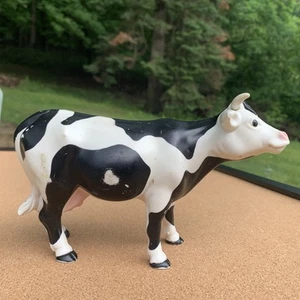RARE 1995 Tonka Farms Playset Replacement Piece - 7" Long Black White Dairy Cow - Picture 1 of 8