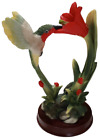 Figurine de colibri vintage en porcelaine rubis gorge alimentation en vol base en bois