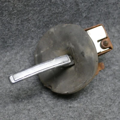 1971-1976 Cadillac Fleetwood Limo LH Front Interior Door Handle Chrome OEM L953 - Image 1 of 4