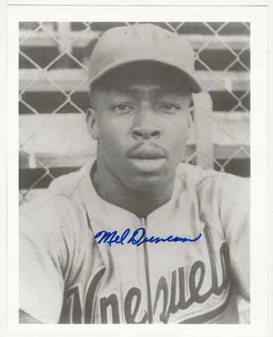 Melvin Duncan Venezuela, KC Monarchs, Negro Leagues baseball signed 8x10 photo Cover