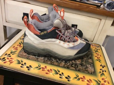 Montrail 8038 vintage Goretex GTX  Hiking Boots women's Size US- 6.5M , Korea - Image 1 of 4