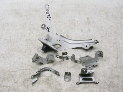10-17 BMW F07 535i GT SOPORTE SOPORTE GUARDABARROS PASAJERO DERECHO OEM 100323 Foto 1 de 4