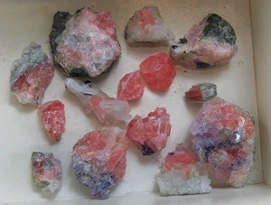 25g a batch of sweet Rhodochrosite&Fluorite&Quartz crystal mineral specimen - Picture 1 of 21