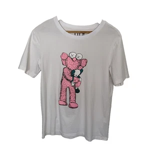 Kaws Uniqlo tshirt mens medium white NY streetwear collab - Picture 1 of 4