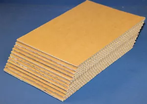 100 CORRUGATED BOARD CARDBOARD SHEETS BROWN SINGLE WALL 250mm X 250mm - Picture 1 of 1