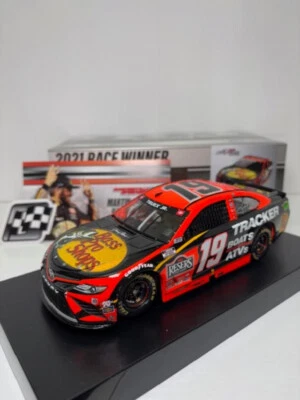 NASCAR 2021 MARTIN TRUEX #19 MARTINSVILLE WIN BASS PRO SHOPS 1/24 CAR - Image 1 of 4
