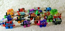 THOMAS THE TRAIN MINI & FRIENDS Lot of 21  (jelly fish lot)