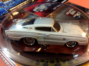 THE ORIGINAL MUSCLE MACHINES - 1967 DODGE CHARGER  1/64 67 CHARGER  - RARE WHITE