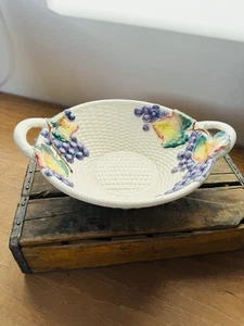 Fitz & Floyd Korbgeflecht Keramik 12" Servierschüssel-Trauben, 5" Schüssel & Deckel-Gemüse - Bild 1 von 8