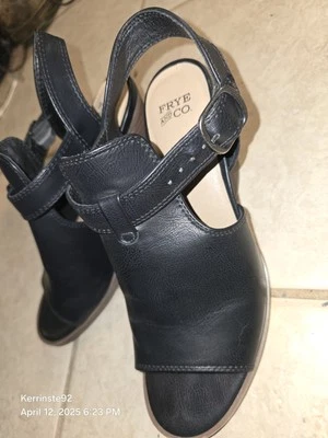 Frye and Co. Womens Black Gaia Faux Leather Heeled Sandals Size 7.5 - Image 1 of 4