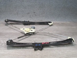 2015-2018 PORSCHE MACAN FRONT RIGHT DOOR WINDOW REGULATOR W MOTOR 95B837462 - Picture 1 of 12