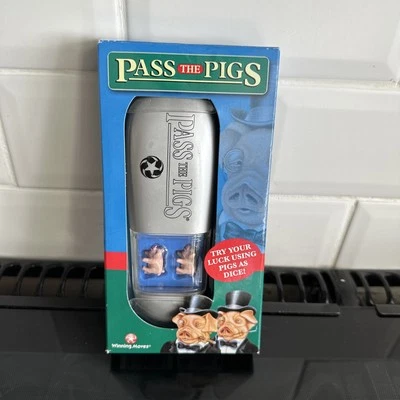 Pass the Pigs Juego de Dados 2021 Winning Moves Estuche de Viaje - Completo Foto 1 de 2