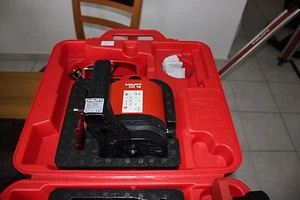 HILTI PR 15 Rotationslaser selbstnivelierend inkl. Dreibein-Stativ - Bild 1 von 9