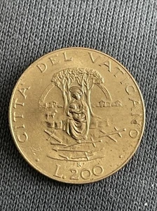 VATICAN Ioannes Pavlvs II JOHN PAUL II 1987 200 LIRE, MADONNA WITH CHILD, TB379* - Picture 1 of 2