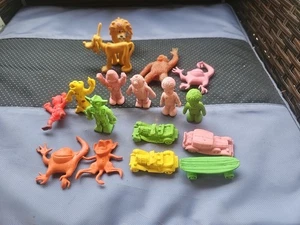 Lotto vintage di molti mostri di gomma Diener 2", gomme creature anni 60 alieni - Foto 1 di 13