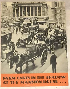 Farm Carts in the Shadow of the Mansion House United Dominions Trust Bankers - Foto 1 di 5