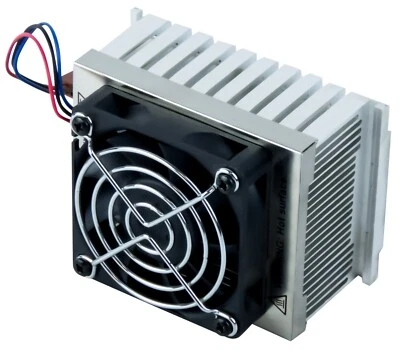 Fan/Heatsink Sun Oracle 370-7088 with 2 Clips for SunBlade 2500 - Image 1 of 2