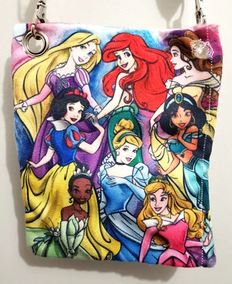 Nuevo Bolso de Mano Pequeño Disney Princesa 8"" x 6"" con Cremallera Ariel, Jazmín, Blancanieves Foto 1 de 4