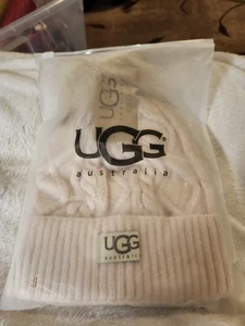 UGG Neu mit Etikett Australia Winter Beanie Elfenbein. Neu in Tasche - Bild 1 von 8