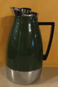VTG AVOCADO GREEN INSULATED THERMOS CARAFE METAL LUCITE PLASTIC HANDLE 9.5" TALL - Picture 1 of 8