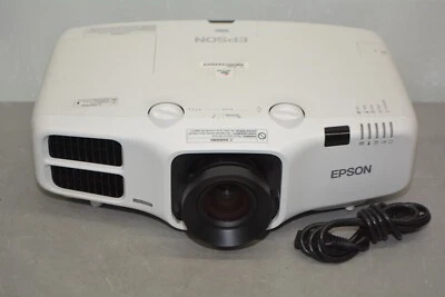 ^ Epson PowerLite 5530u WUXGA 5500 Lumens LCD Projector 2535 Lamp Hours #X3682 - Image 1 of 4