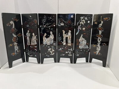 Vintage Asian Mini Lacquer Tabletop Screen Mother of Pearl Inlay  Koi Fish Back - Image 1 of 4