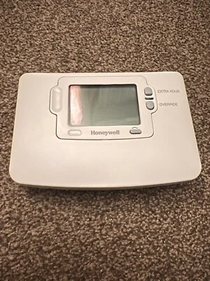 Honeywell Home ST9120C - Wireless RF Signal - 1 Channel - 7 Day Timer/Programmer - Image 1 of 4