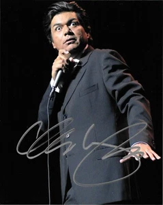 George Lopez Authentic Signed Color 8" x 10" Satin Photo - Picture 1 of 1