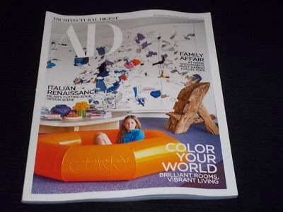 2017 AUGUST ARCHITECTURAL DIGEST MAGAZINE - ITALIAN RENAISSANCE COVER - H 5583 - Image 1 of 2