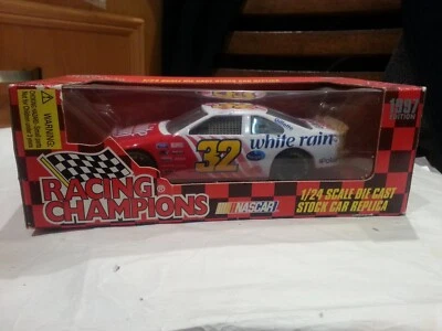 Ford Thunderbird 1997 Racing Champions 1:24 Dale Jarrett #32 White Rain Foto 1 de 4