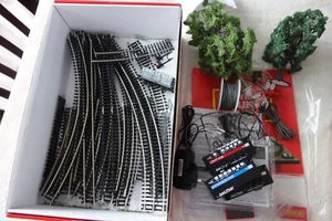 Hornby railways,Trees ,Coal Carrier,Tracks, Wires, Light hub, Just plug, etc - Picture 1 of 6