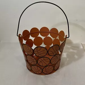 Cubo/cesta de baloncesto de colección de metal tiene decoración de mango o Pascua ver fotos para más detalles - Imagen 1 de 8