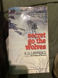 Secret Go the Wolves (1980, Massenmarkt Taschenbuch) von RD Lawrence - Bild 1 von 2