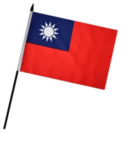 Taiwan Handflagge (9" x 6") - Bild 1 von 3