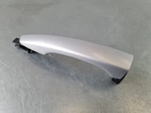 CITROEN C4 CACTUS 1.2 GASOLINA 2015 EXTERIOR IZQUIERDO MANIJA PUERTA DELANTERA - Imagen 1 de 13