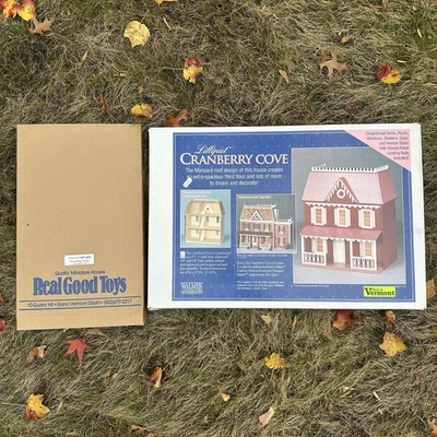 Kit para casa de muñecas Lilliput Cranberry Cove y ala de dos pisos por Walmer modelo 452 y 456 Foto 1 de 4