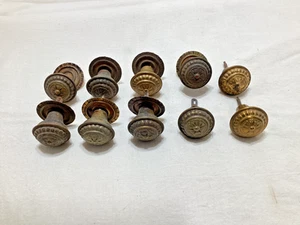 10) Antique Spool Cabinet Pulls only 7) complete ~ missing 3 backplates #4530 - Bild 1 von 7