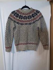 *Distressed* Vintage 70s Northern Isles Knit Sweater Size S 35" Chest - Picture 1 of 7