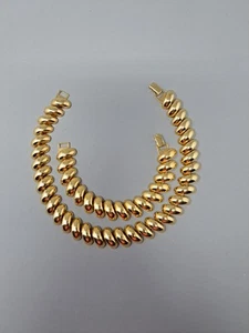 Set collana e bracciale vintage Napier Pat 4.774.743 firmato barre tono oro maglia metallo - Foto 1 di 13