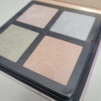 NEW Wet n Wild Megaglo Highlighting Palette 4 Fan Favorite Shades NO BOX - Image 1 of 4