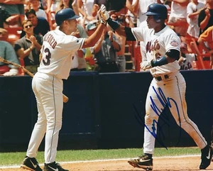 Signed  8x10 TONY PHILLIPS New York Mets Autographed photo - COA  - Picture 1 of 1