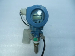 Rosemount Field Terminals 4-20mA Indicator Mass Flow Transmitter - Picture 1 of 4