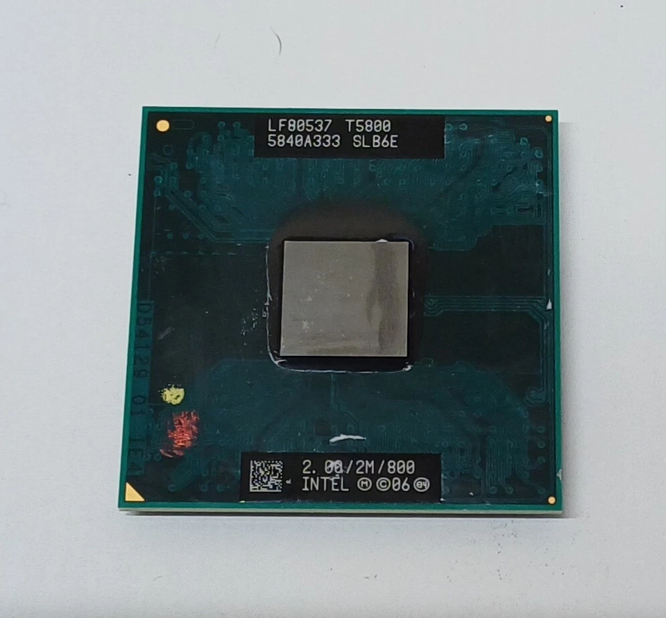 Processore CPU Intel CORE 2 DUO T5800  PROCESSORE SLB6E  SOCKET P  2.00 GHZ 2MB  - Immagine 1 di 1