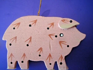 Wooden Pink Pig Christmas Ornament slight damage see photo - Picture 1 of 4