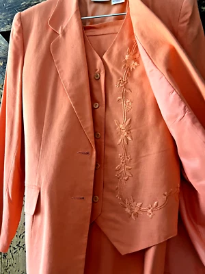 Women's Worthington 3-Piece, Skirt Suit, w/ Embroidered Vest, Lined, Size L/W 14 - Image 1 of 4