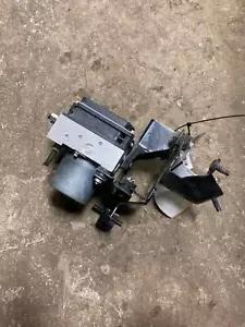 ABS Pump Assembly INFINITI M35 09 10 - Picture 1 of 3