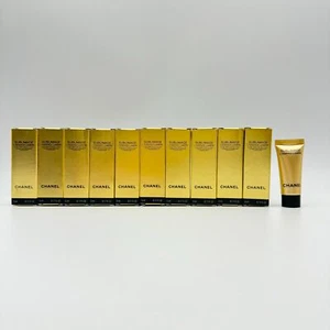 10 x CHANEL SUBLIMAGE L'ESSENCE LUMIERE Light Revealing Concentrate 5ml 0.17oz - Picture 1 of 2