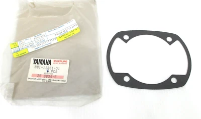 Genuine Yamaha 1977-1981 Enticer ET250 Cylinder Base Gasket 881-11351-01 NOS - Image 1 of 4