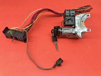 1995-1997 SILVERADO STEERING COLUMN IGNITION LOCK ASSEMBLY & SWITCH W/ KEYS  - Image 1 of 4