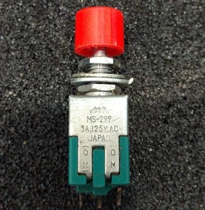 MIYAMA ELECTRIC MS-299 PUSH BUTTON SWITCH RED 125VAC 3A 3P - Picture 1 of 5